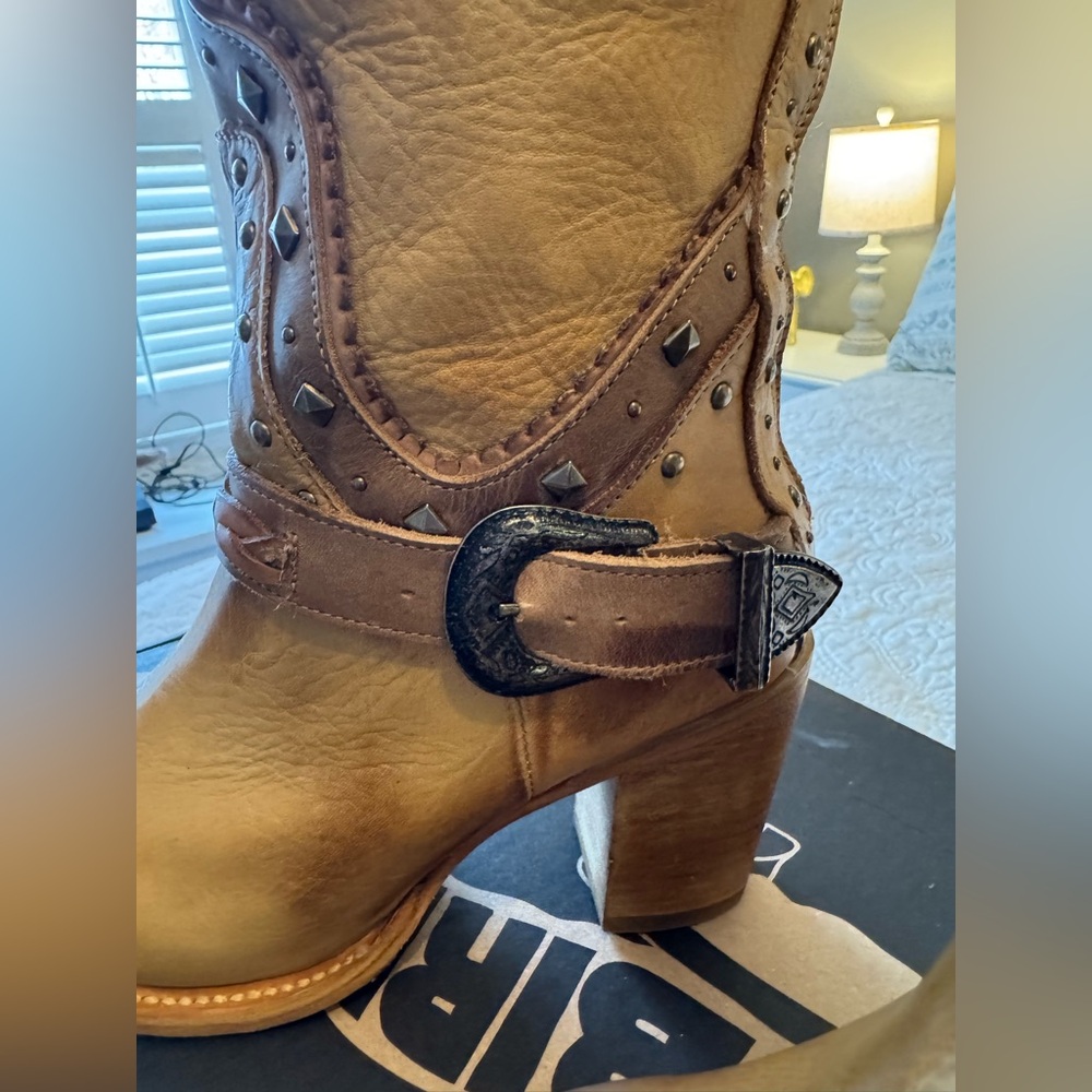Freebird Brown Leather Studded Boots - Picture 8 of 13